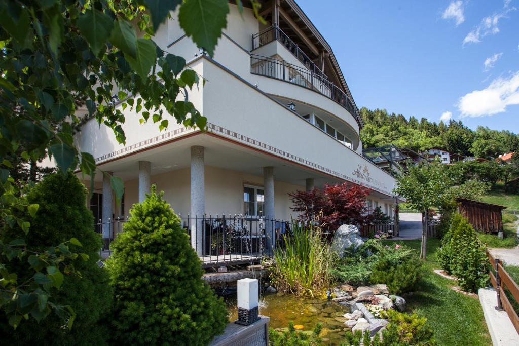 Alpenapart Ladis Ehemals Alpenapart Alexander Inklusive Sommer Bergbahnticket Esterno foto
